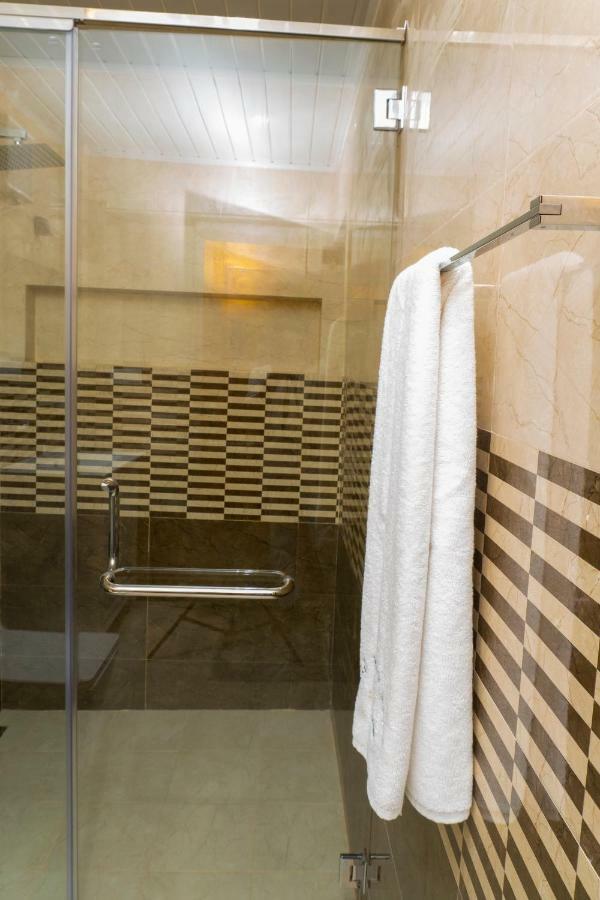Mrd Beach Hotel Trikunamalaja Zewnętrze zdjęcie