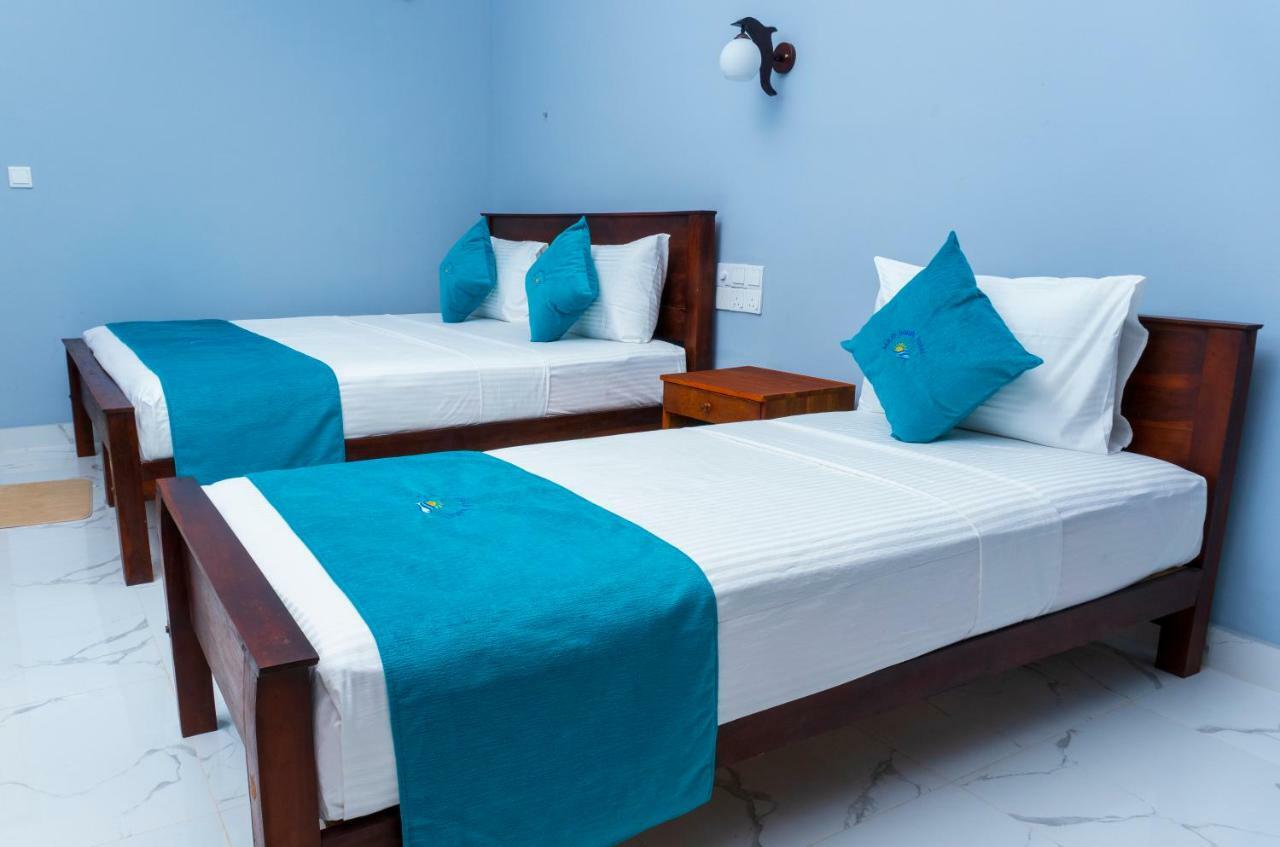 Mrd Beach Hotel Trikunamalaja Zewnętrze zdjęcie